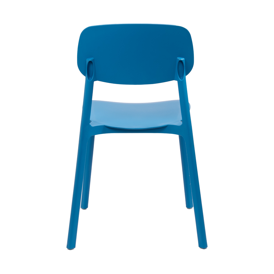 Silla apilable de plástico rígido 